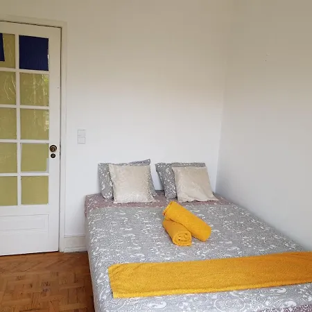 Rose View リスボン